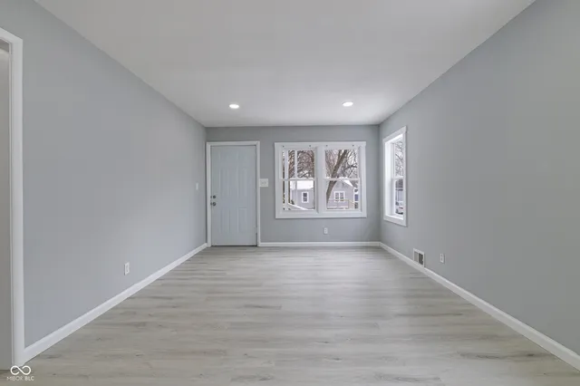 $170,000 | 1142 Sharon Avenue, Indianapolis, IN 46222