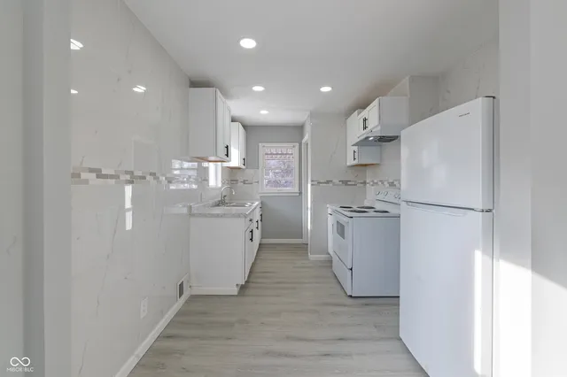 $170,000 | 1142 Sharon Avenue, Indianapolis, IN 46222