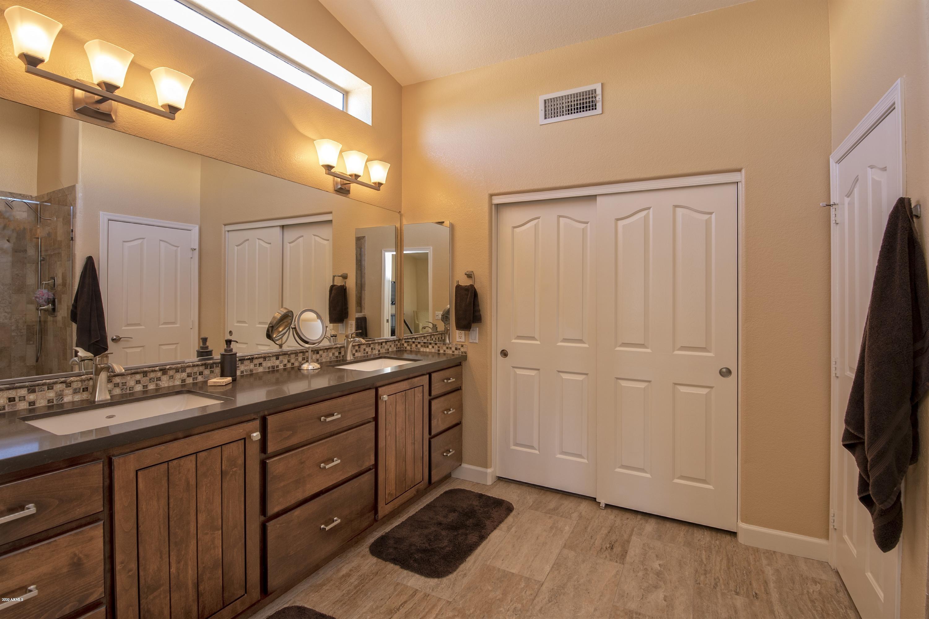 14735 Piccadilly Road Goodyear, AZ 85395 - Photo 23 of 34 Master Bath
