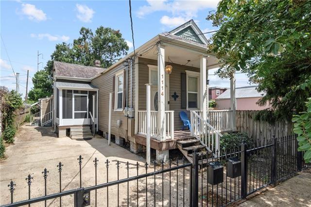 1112 Monroe Street New Orleans, LA 70118 - Photo 1 of 14