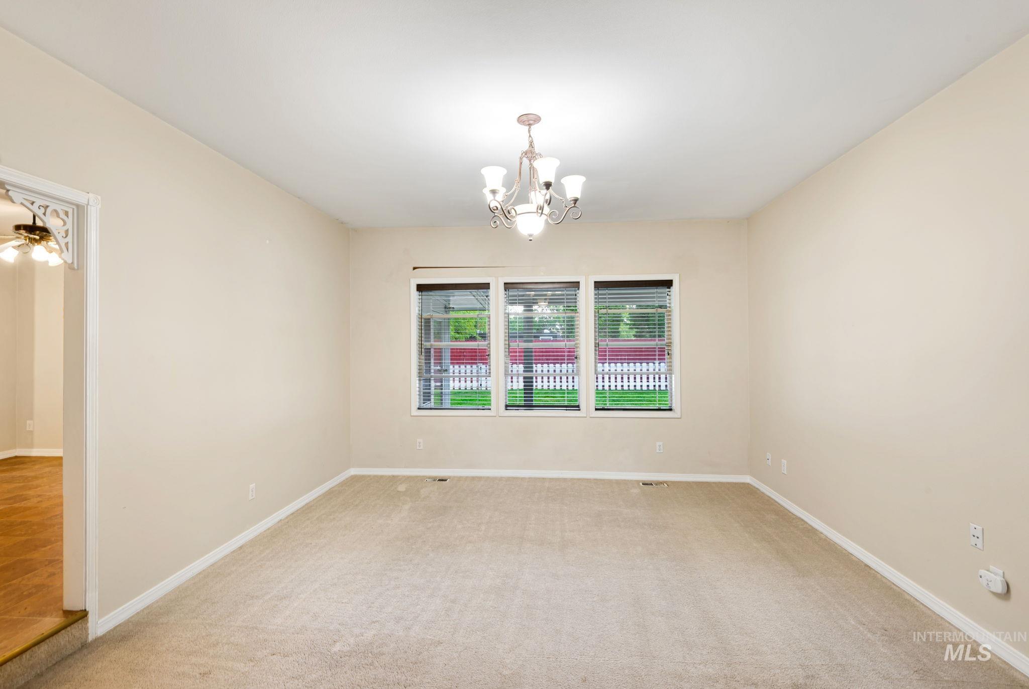 2118 North Springland Place Boise, ID 83713 - Photo 21 of 50 Gallery Image 21