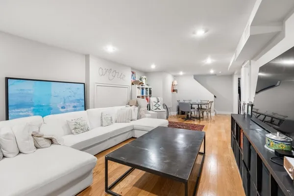 $2,198,000 | 73-79 Auburn Street, Unit 75, Newton, MA 02466