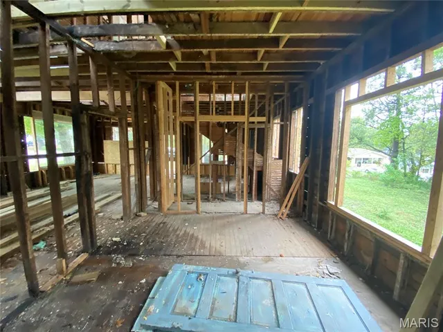 $29,900 | 732 Kinzer Street, Poplar Bluff, MO 63901