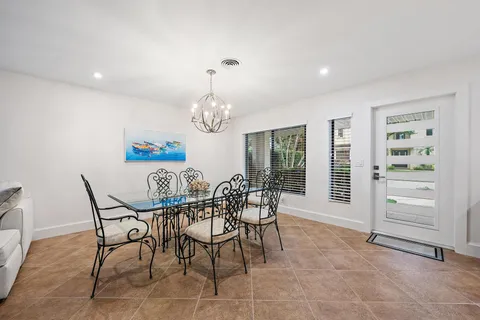 $1,195,000 | 1120 Singer Drive, Riviera Beach, FL 33404