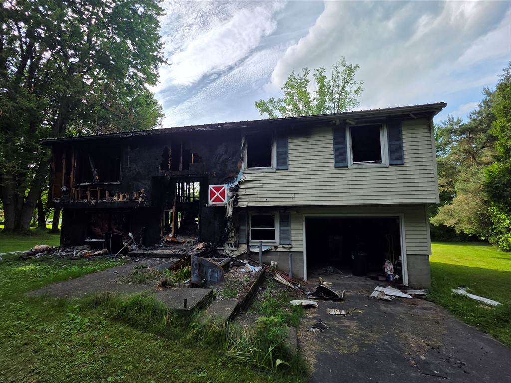 6001 Ridge Road Williamson, NY 14589 - Photo 1 of 1