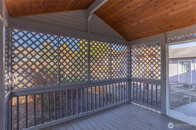 a view of house with a outdoor space