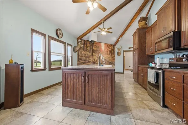 $598,900 | 284 White Road, Montgomery City, MO 63361