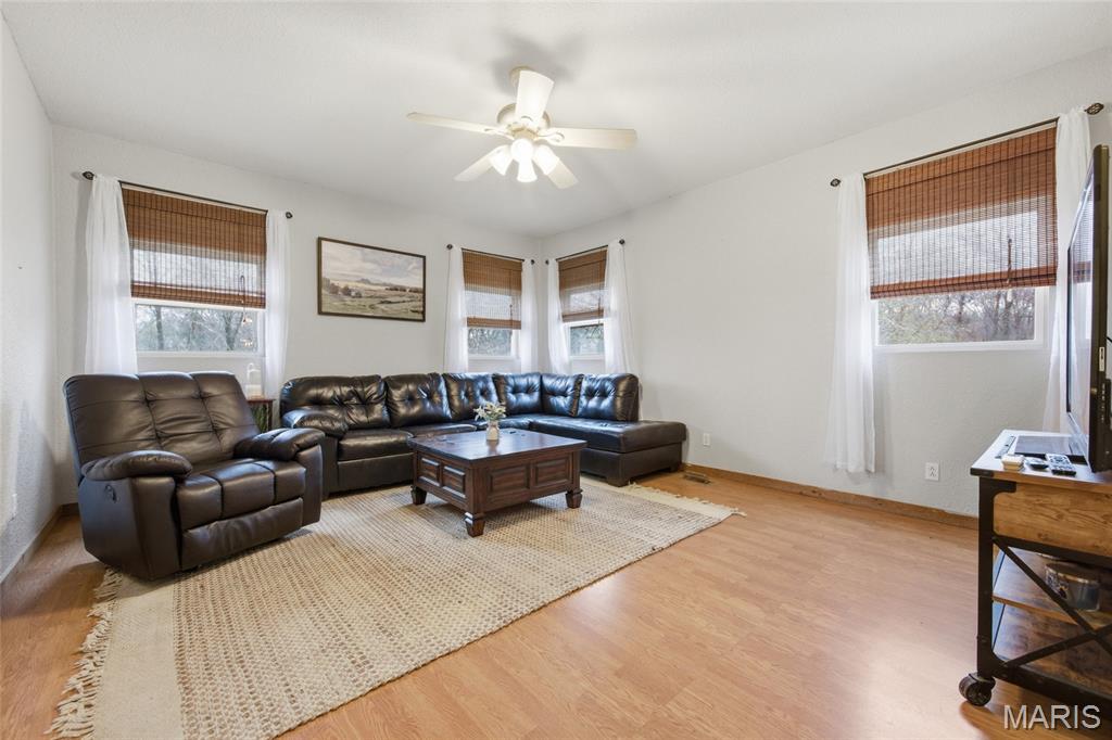 284 White Road Montgomery City, MO 63361 - Photo 19 of 60