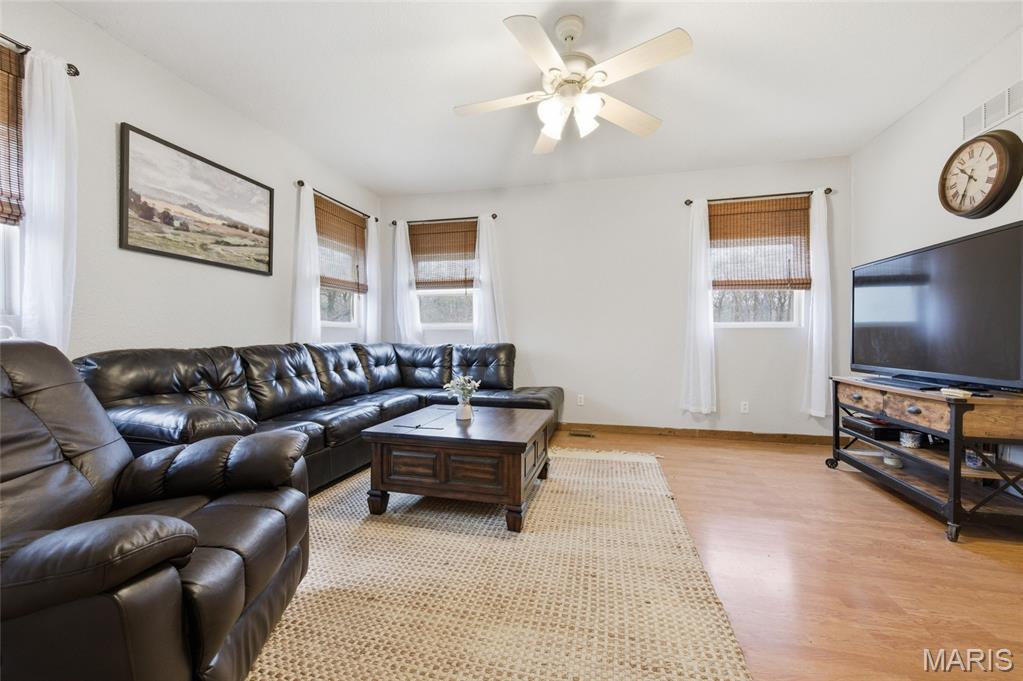 284 White Road Montgomery City, MO 63361 - Photo 21 of 60