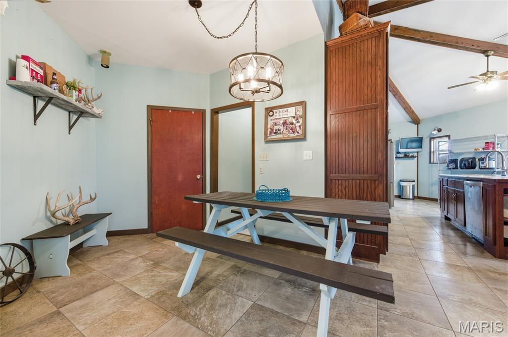 284 White Road Montgomery City, MO 63361 - Photo 6 of 60