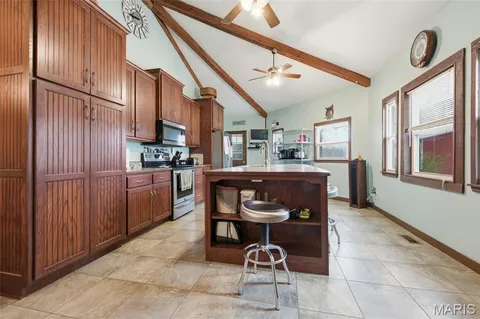 $598,900 | 284 White Road, Montgomery City, MO 63361