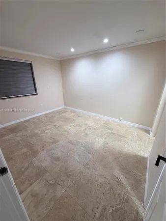 $3,000 | 290 East 65th Street, Unit 290, Hialeah, FL 33013