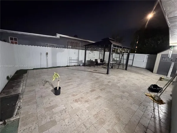 $3,000 | 290 East 65th Street, Unit 290, Hialeah, FL 33013