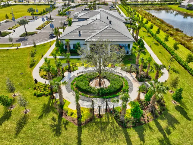 $769,000 | 11734 Southwest Coronado Springs Drive, Port St. Lucie, FL 34987