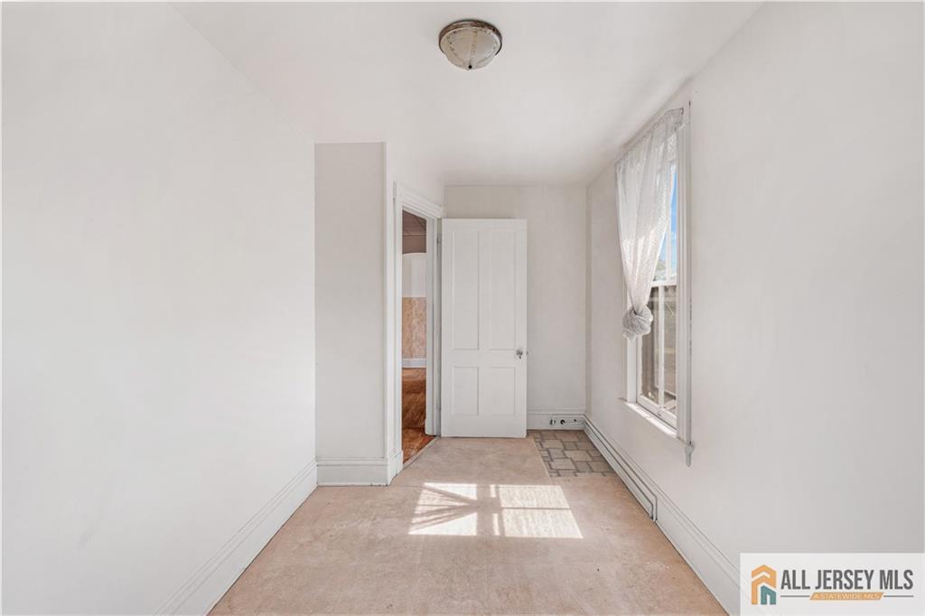 216 Handy Street New Brunswick, NJ 08901 - Photo 26 of 34