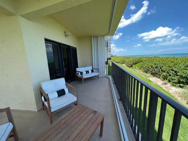 $5,500 | 7420 South Ocean Drive, Unit 216, Jensen Beach, FL 34957