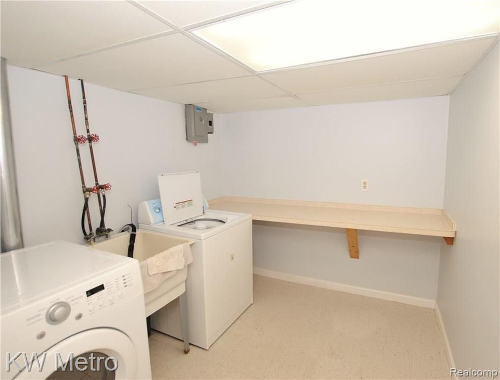 15948 West Eleven Mile Road Southfield, MI 48076 - Photo 18 of 21
