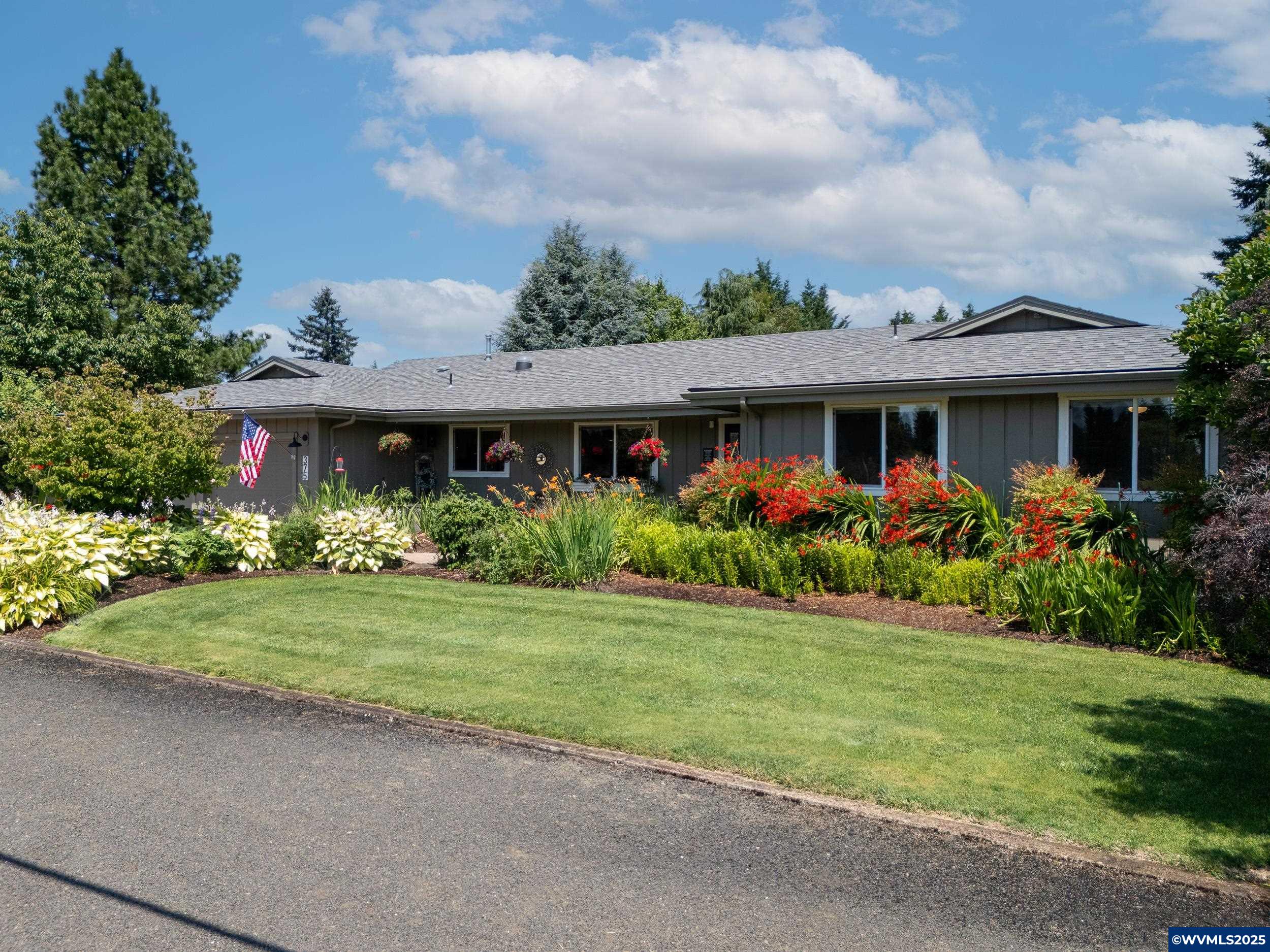375 Northeast South Nebergall Loop Albany, OR 97321 - Photo 2 of 50