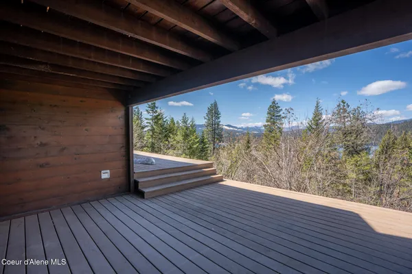 $946,799 | 203 Frog Song Lane, Coolin, ID 83821