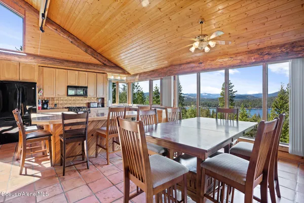 $946,799 | 203 Frog Song Lane, Coolin, ID 83821