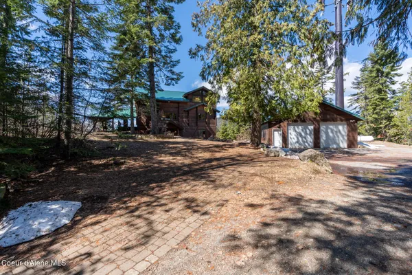 $946,799 | 203 Frog Song Lane, Coolin, ID 83821