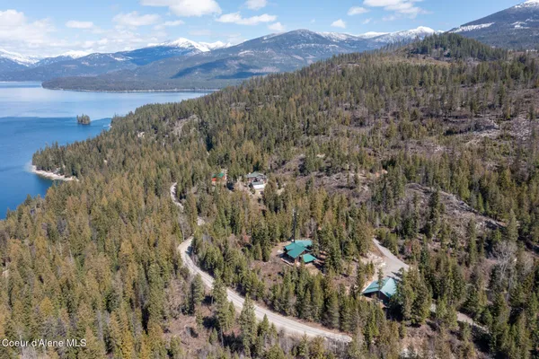 $946,799 | 203 Frog Song Lane, Coolin, ID 83821