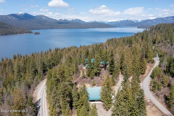 $946,799 | 203 Frog Song Lane, Coolin, ID 83821
