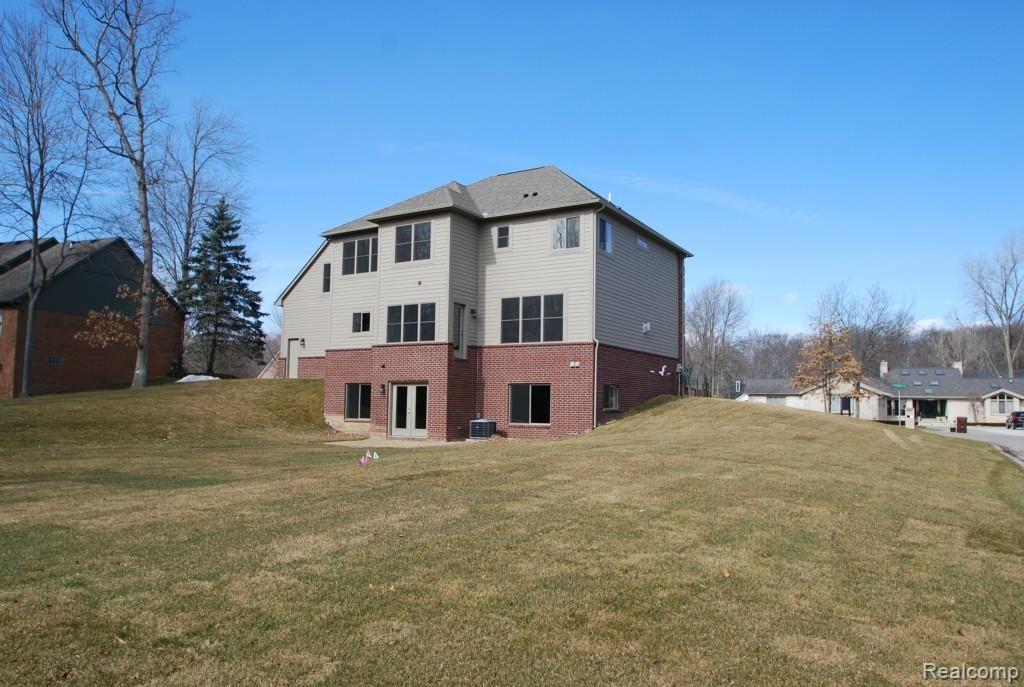WALKOUT LOT WITH FRENCH DOOR AHUGE WINDOWS