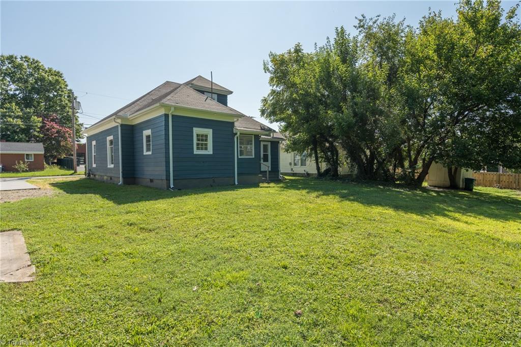 1507 Long Street High Point, NC 27262 - Photo 37 of 42 Gallery Image 37