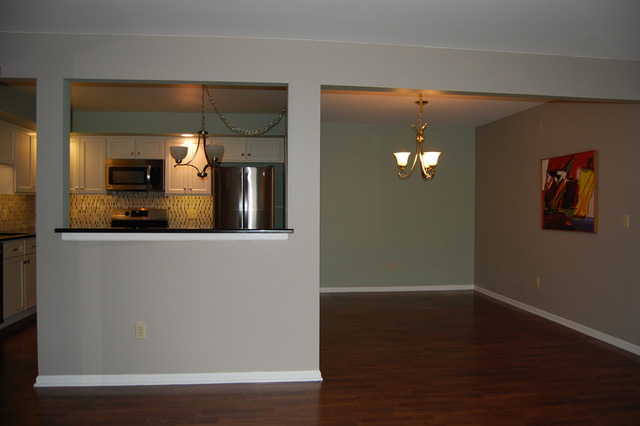 1072 Spring Garden Circle, Unit 4 Naperville, IL 60563 - Photo 4 of 18 a view of a living room with hardwood floor and a large window