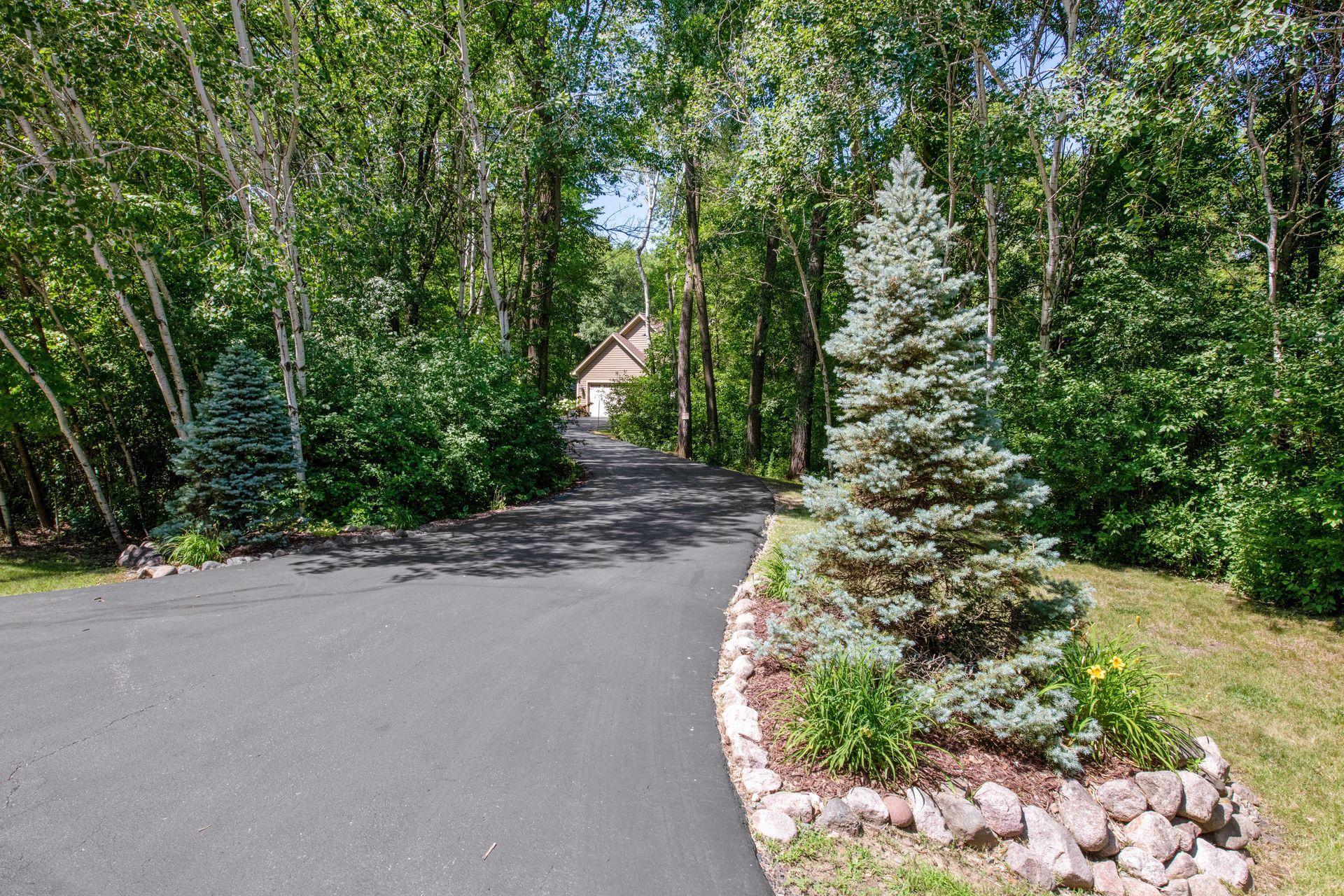 870 Hunt Farm Road Orono, MN 55356 - Photo 2 of 34