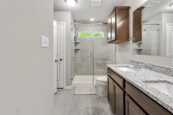 $1,950 | 14364 North Summerchase Circle, Willis, TX 77318