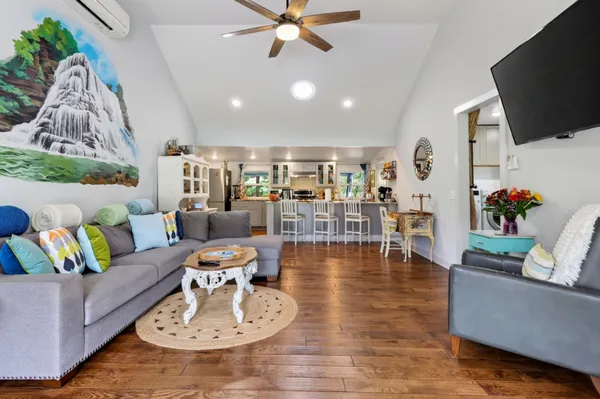 $595,000 | 787 Blue Springs Road, Sparta, TN 38583