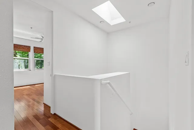 $589,000 | 2025 S Street, Unit 201, Sacramento, CA 95811