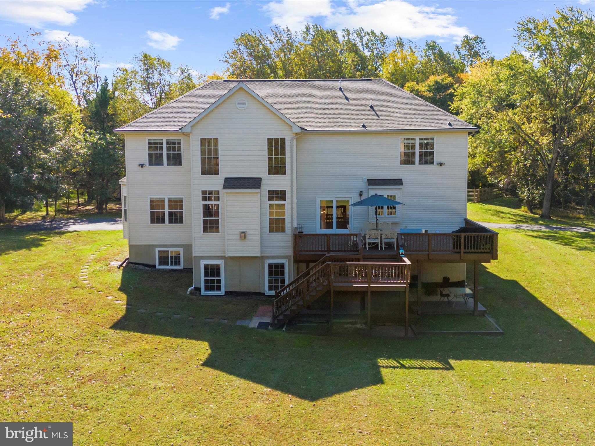 15533 Thompson Road Silver Spring, MD 20905 - Photo 64 of 76 a view of a house with swimming pool and sitting area