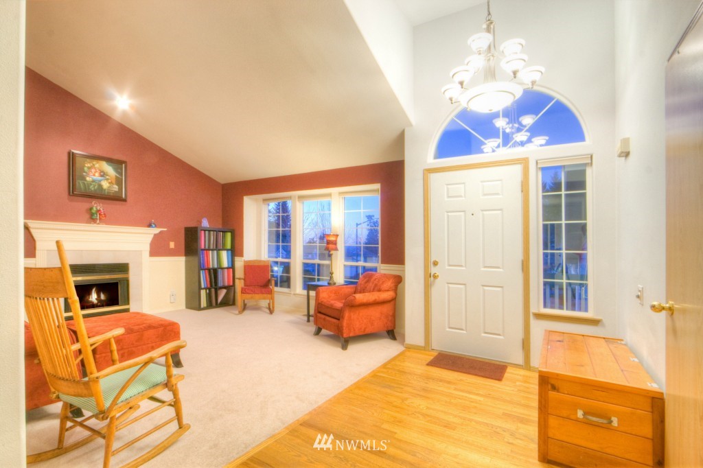 12223 Northeast 169th Street Bothell, WA 98011 - Photo 2 of 15 Gallery Image 2