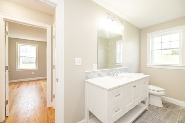 257 Tecumseh Street Fall River, MA 02721 - Photo 11 of 22