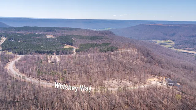 $80,000 | 325 Whiskey Way, Unit 380, Jasper, TN 37347