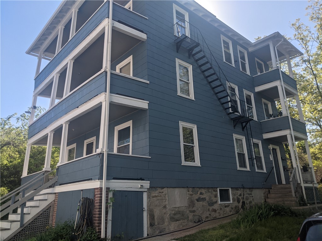 375 Cumberland Hill Road Woonsocket, RI 02895 - Photo 3 of 4