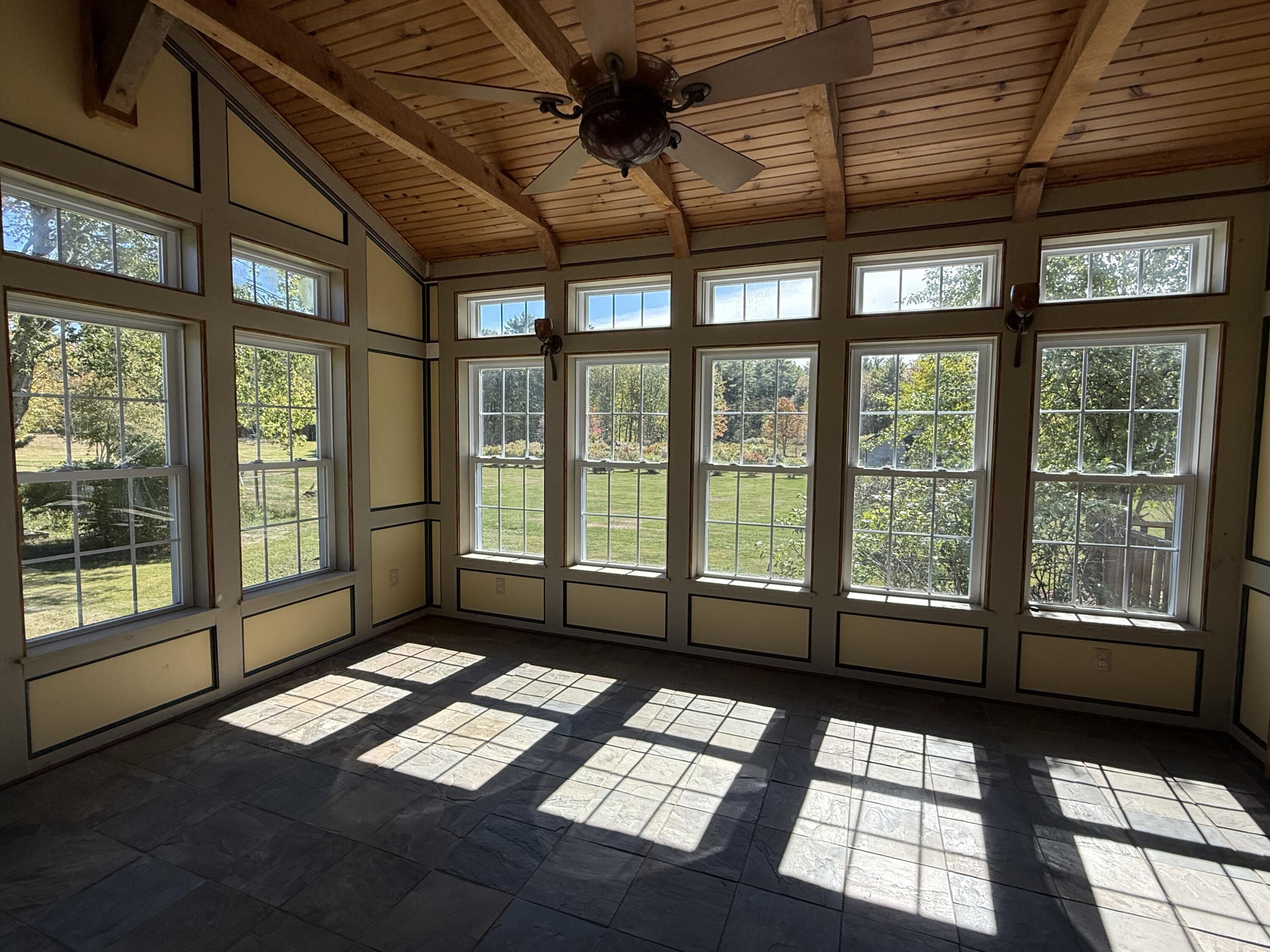 96 Wilson Road Kittery, ME 03904 - Photo 6 of 19 IMG_9477