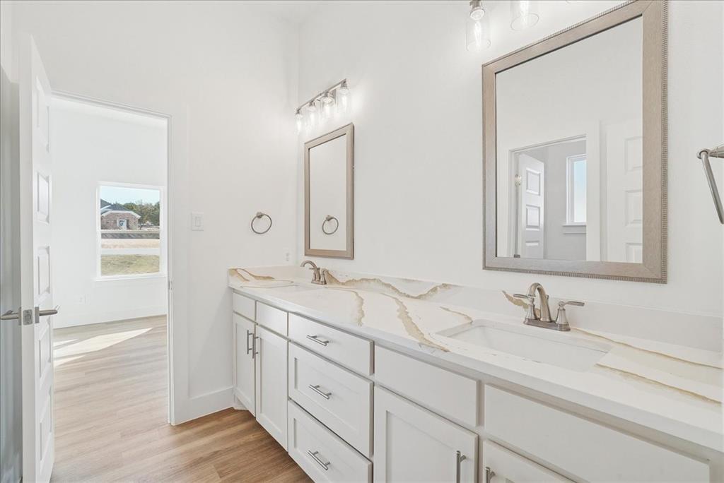 340 Slimp Bluff Azle, TX 76020 - Photo 20 of 36