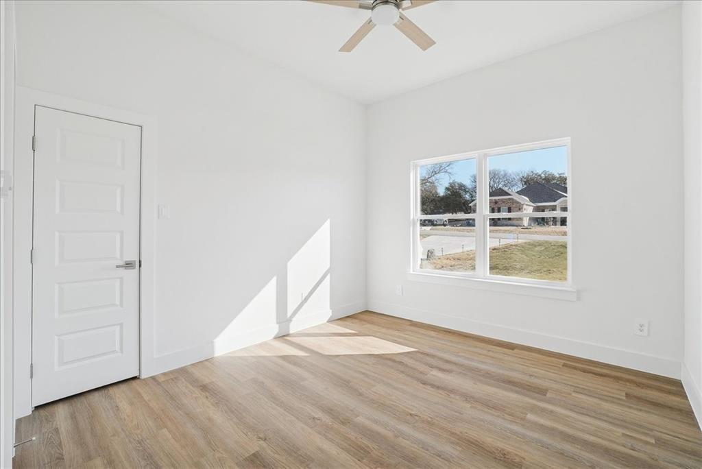 340 Slimp Bluff Azle, TX 76020 - Photo 22 of 36