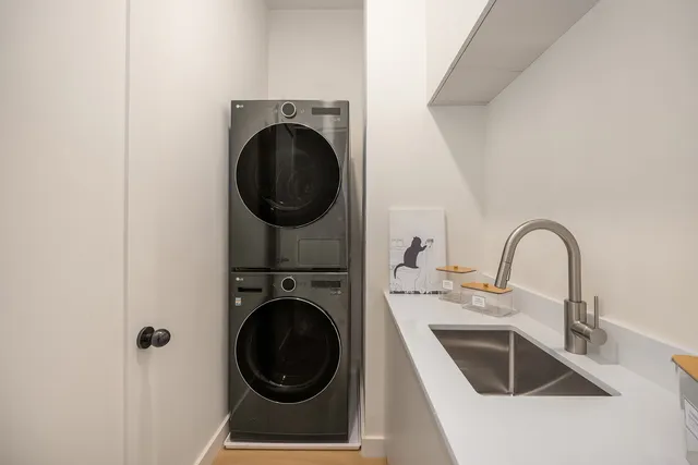 $3,895,000 | 591 10th Street, Unit 2 | Park Slope