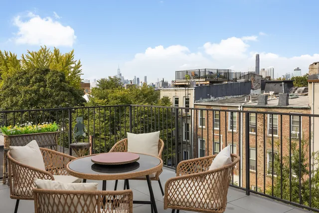 $3,895,000 | 591 10th Street, Unit 2 | Park Slope