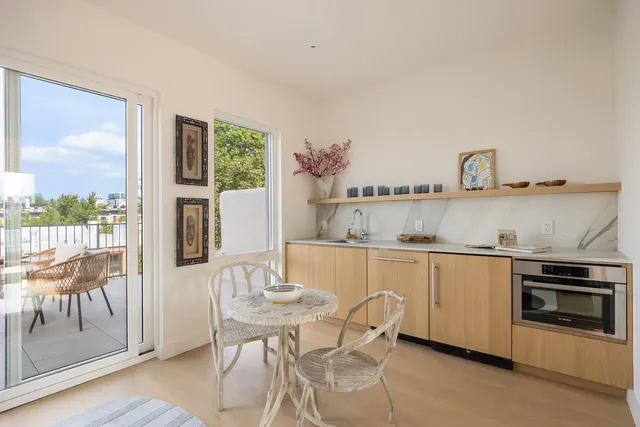 $3,895,000 | 591 10th Street, Unit 2 | Park Slope