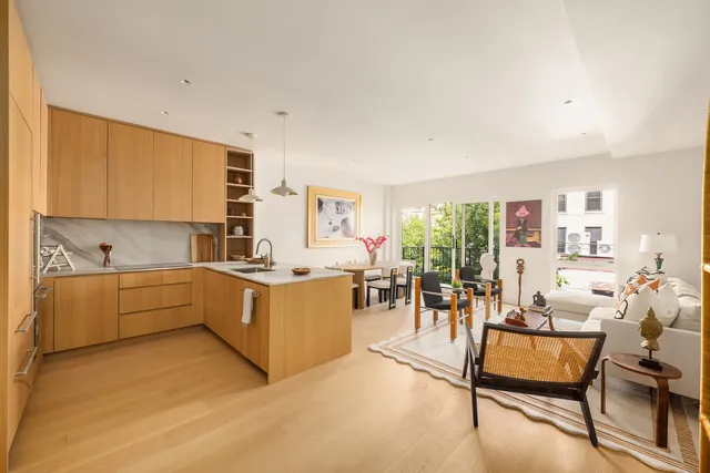 $3,895,000 | 591 10th Street, Unit 2 | Park Slope