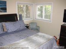 17540 Rougeway Street Livonia, MI 48152 - Photo 7 of 15 master bedroom.jpg