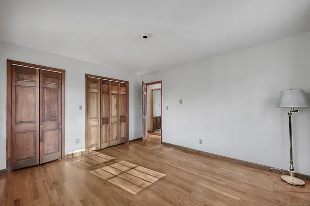 $550,000 | 667 Upper Grassy Hill Road, Woodbury, CT 06798