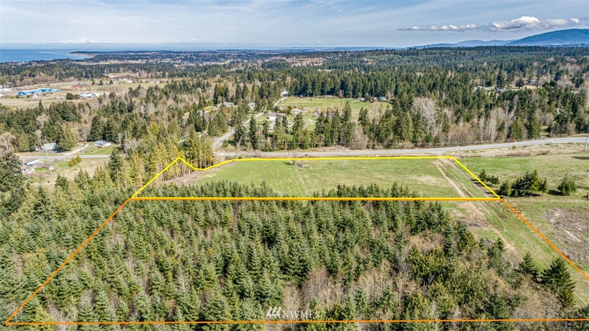 2 O'brien Rd Port Port Angeles, WA 98362 - Photo 16 of 17 a view of a city