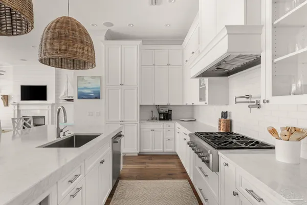 $5,150,000 | 236 Ariola Drive, Pensacola Beach, FL 32561